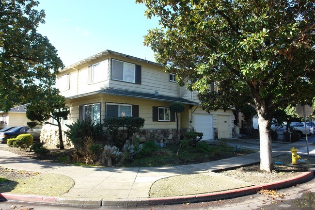 3702-2704 Underwood Dr in San Jose, CA - Building Photo - Building Photo