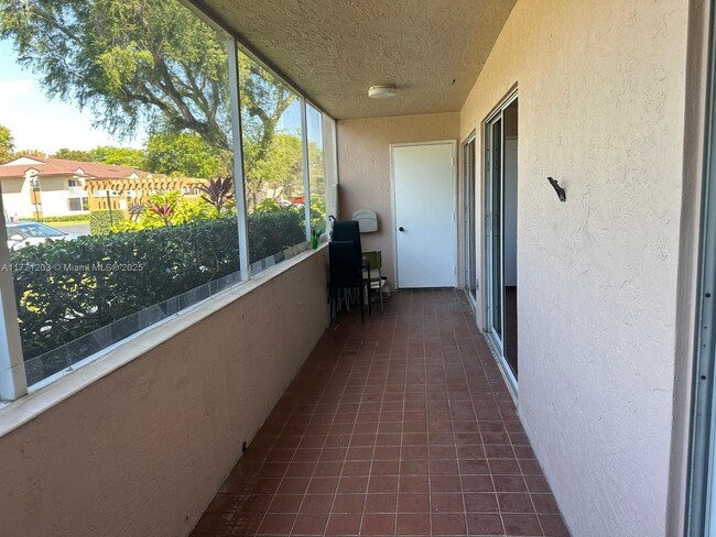 4760 NW 102nd Ave, Unit 104-12 in Doral, FL - Building Photo - Building Photo