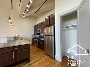 1432 W 21st St in Chicago, IL - Building Photo - Building Photo