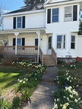 98 Main St in Chester, NY - Building Photo - Building Photo