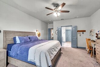 6008 Ridge View St in Midland, TX - Building Photo - Building Photo