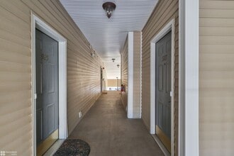 927 Eden Terrace in Easton, PA - Building Photo - Building Photo