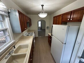 1226 Lincoln St in Waterloo, IA - Building Photo - Building Photo
