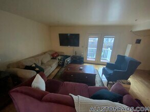 36 Raymond St in Boston, MA - Building Photo - Building Photo