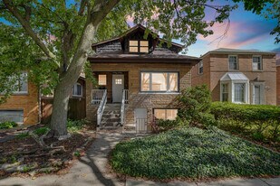 2541 N 76th Ave in Elmwood Park, IL - Building Photo
