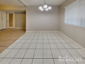 684 Brown Ave in Yuba City, CA - Building Photo - Building Photo