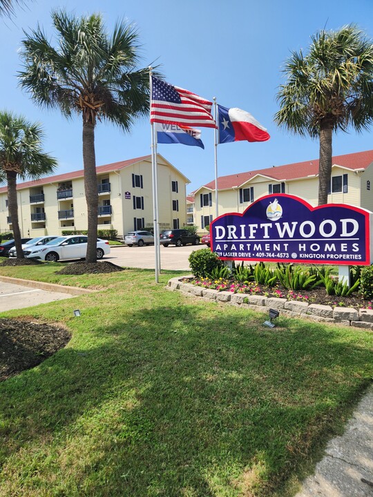 Driftwood Apartments - Galveston in Galveston, TX - Foto de edificio