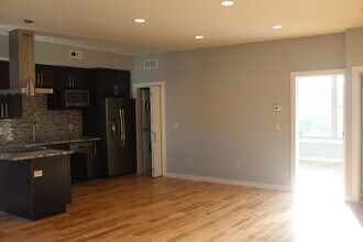 708 N 19th St in Philadelphia, PA - Building Photo - Building Photo