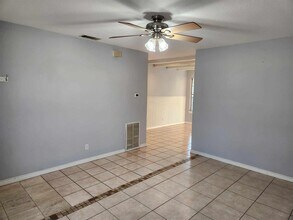 3000 Ray Wood Dr in Austin, TX - Building Photo - Building Photo