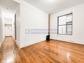 529 W 151st St in New York, NY - Building Photo