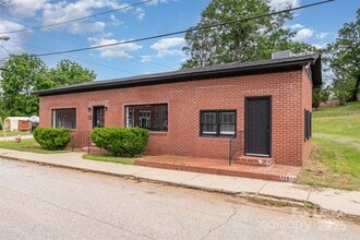 412 Flat Dr in Buffalo, SC - Building Photo - Building Photo