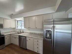 2179 Monterey Dr in South Lake Tahoe, CA - Building Photo - Building Photo