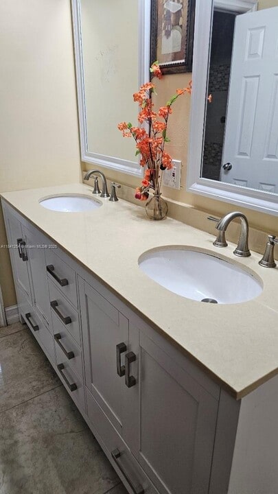 1850 NW 172nd Terrace in Miami Gardens, FL - Building Photo
