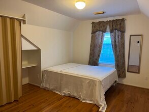 6855 Bellgreen Dr in Houston, TX - Foto de edificio - Building Photo