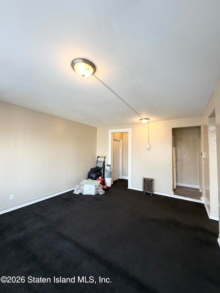 37 Avon Pl, Unit 1b in Staten Island, NY - Foto de edificio - Building Photo