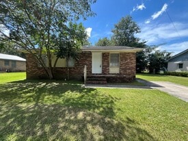 608 Hightower St in Valdosta, GA - Building Photo