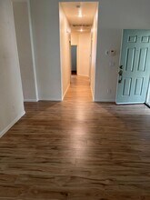 473 Cabernet St in Los Banos, CA - Building Photo - Building Photo