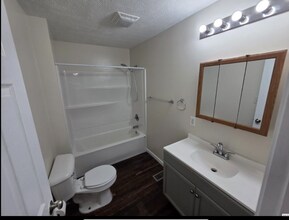 6640 County Rd 23 in Mount Gilead, OH - Foto de edificio - Building Photo