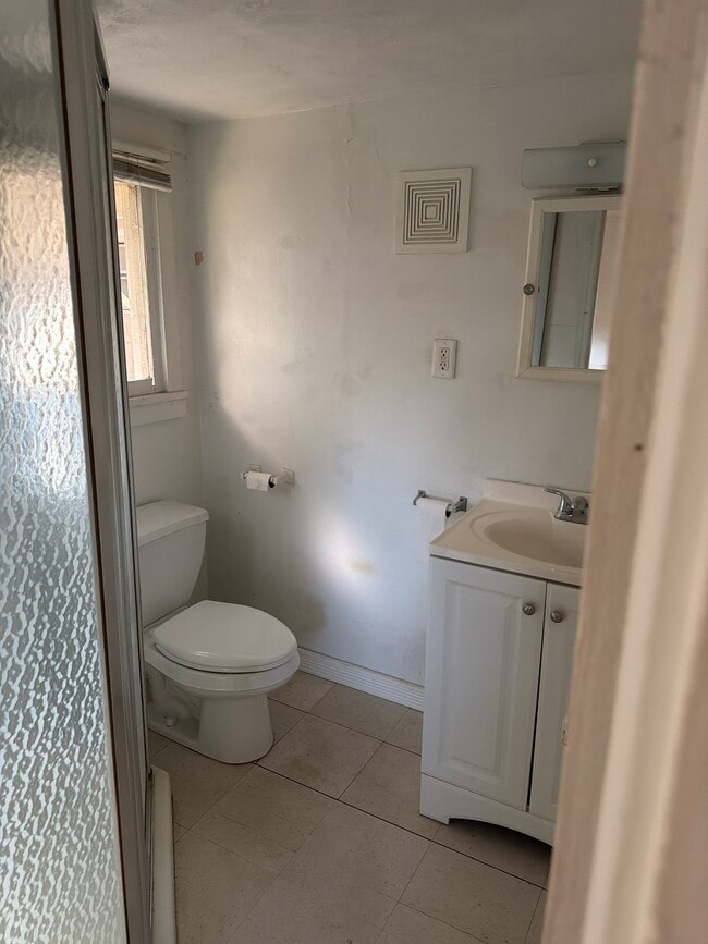 209 Strawberry Ln in Daytona Beach, FL - Foto de edificio - Building Photo