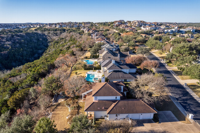 Heritage Park Condos in Austin, TX - Building Photo - Building Photo