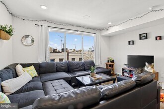 1650 Point Breeze Ave in Philadelphia, PA - Building Photo - Building Photo