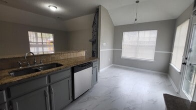 6903 Gallop Dr in Cordova, TN - Building Photo - Building Photo