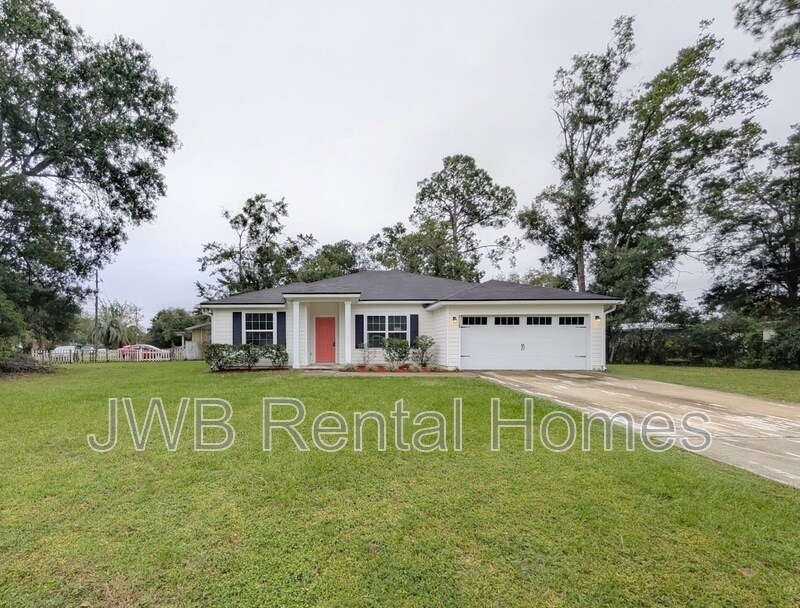 5651 Norde Dr W in Jacksonville, FL - Building Photo