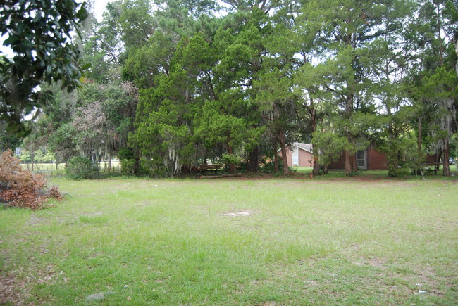 5715 Skidaway Rd in Savannah, GA - Building Photo - Building Photo