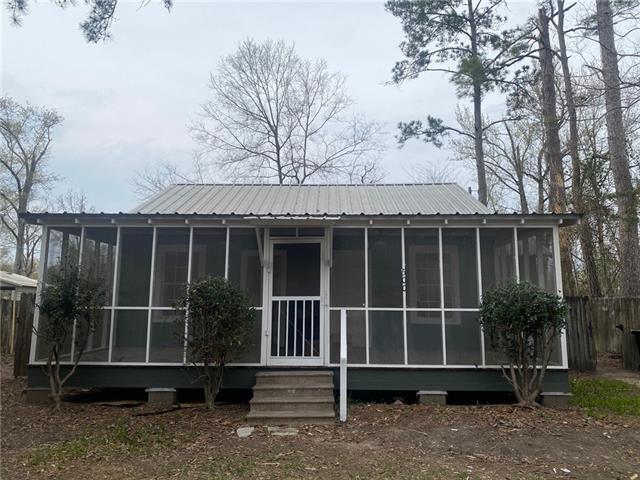 500 Kathleen Dr in Ponchatoula, LA - Building Photo