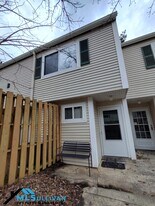 220 Elizabeth St in Chapel Hill, NC - Building Photo