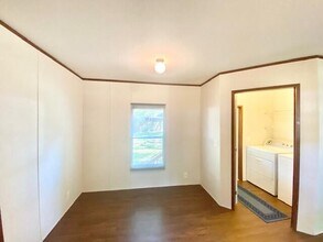 46 Tomahawk St in Niceville, FL - Building Photo - Building Photo