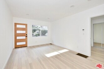 2314 Glendale Blvd in Los Angeles, CA - Building Photo - Building Photo