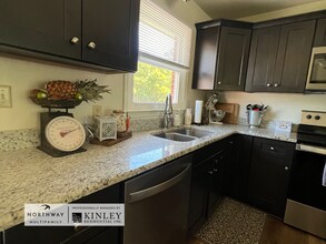 Country Club Apartments in Lincolnton, NC - Building Photo - Building Photo