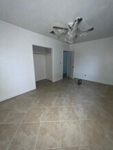 210 W 60th St in Hialeah, FL - Building Photo - Building Photo