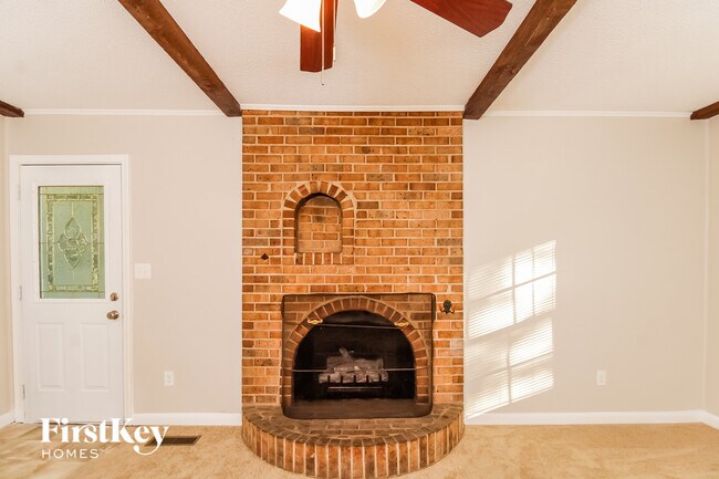 1724 Waverly St in High Point, NC - Foto de edificio - Building Photo