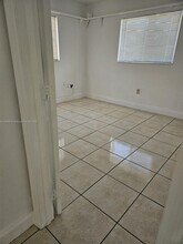 2647 NE 204th Terrace in Miami, FL - Building Photo - Building Photo