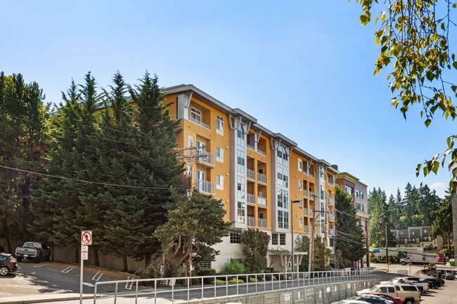property at 118 107th Ave NE