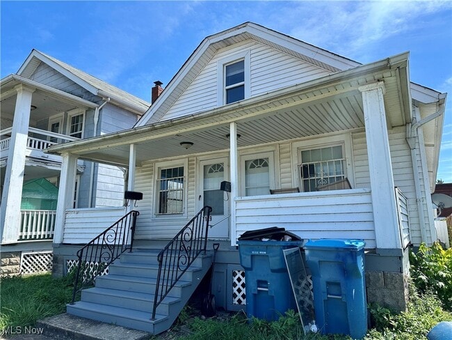 1129 W Erie Ave in Lorain, OH - Building Photo - Building Photo