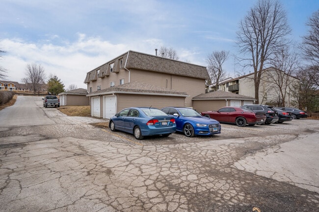 2750-2780 Tech Dr in Bettendorf, IA - Building Photo - Building Photo