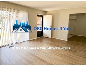 7022 Woodlake Dr in Oklahoma City, OK - Building Photo - Building Photo