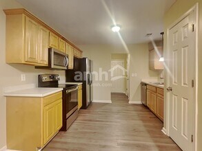 224 Bainsbury Ln in Summerville, SC - Building Photo - Building Photo