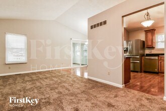 1411 Ticonderoga Dr in St. Peters, MO - Foto de edificio - Building Photo