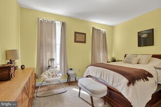 4215 Ridge Ave in Philadelphia, PA - Building Photo - Building Photo