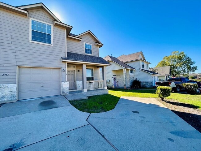 property at 2707 Westhampton Ct