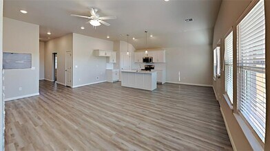 491 Hardesty Dr in Shawnee, OK - Building Photo - Building Photo