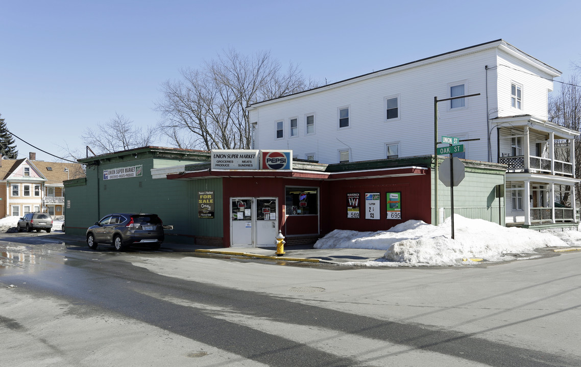 159 Oak St in Lewiston, ME - Building Photo