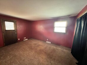 3431 E Grange Ave, Unit A in Cudahy, WI - Building Photo - Building Photo