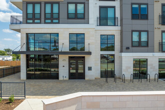Broadstone North Lamar in Austin, TX - Foto de edificio - Building Photo
