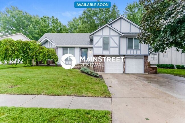 property at 4917 S Kendall Dr