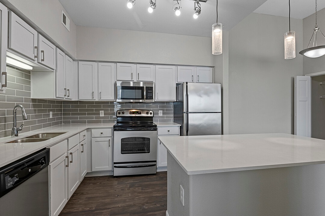 The Aidan Apartments in Kyle, TX - Foto de edificio